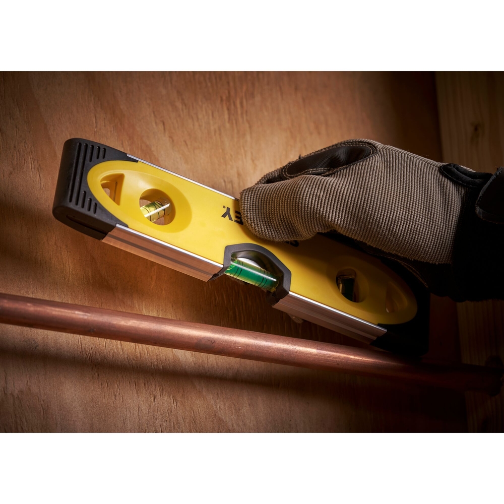 Niveau Torpedo bi-matière magnétique 25 cm  - 0-43-511 - STANLEY