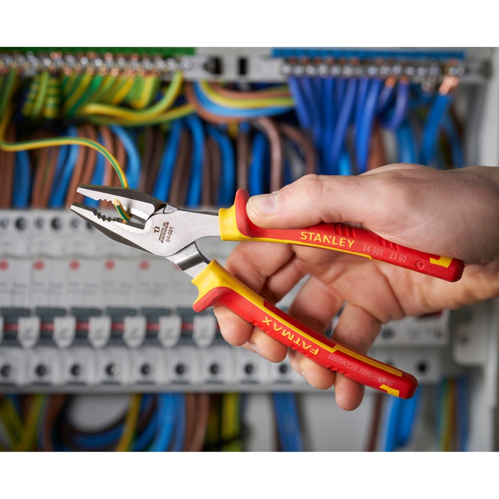 Pince universelle 180 mm isolée 1000 V - 0-84-001 - STANLEY FATMAX