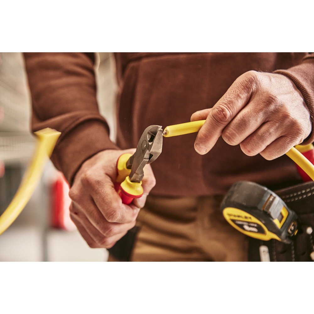 Pince coupante diagonale 200 mm isolée 1000 V - 0-84-004 - STANLEY FATMAX