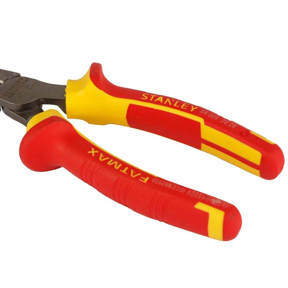 Pince à becs 1/2 ronds longs 160 mm isolée 1000 V - 0-84-006 - STANLEY FATMAX