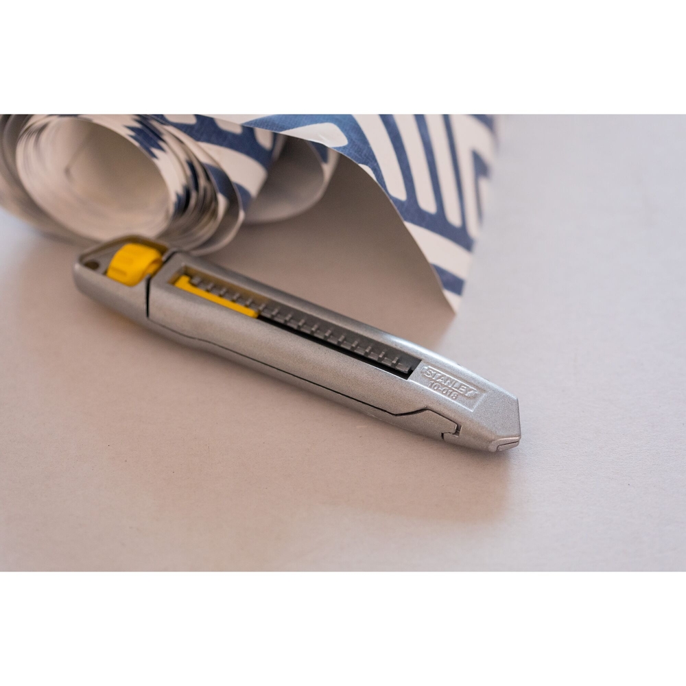 Cutter 18 mm Interlock - 1-10-018 - STANLEY