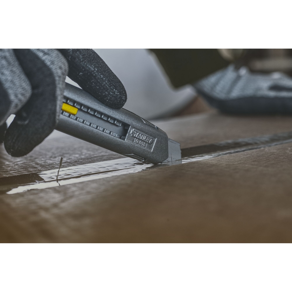 Cutter 18 mm Interlock - 1-10-018 - STANLEY