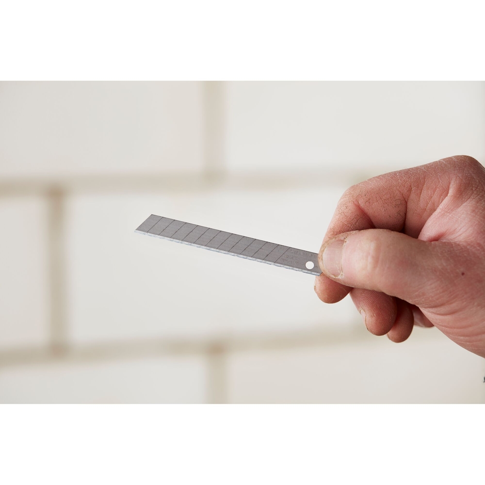 Lames de cutter 9 mm - 10 distributeur de 10 lames - 1-11-300 - STANLEY