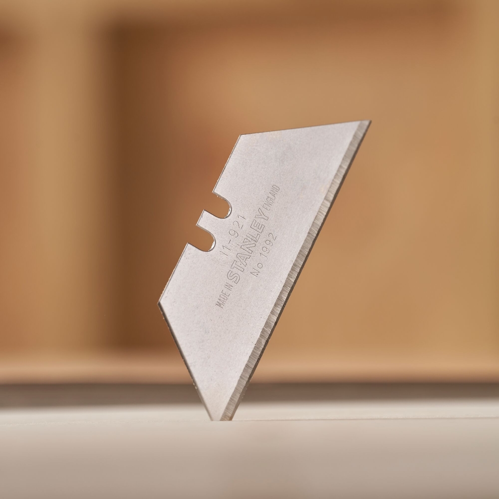 Lames de couteau 1992 sans trou - boite 100 lames - 1-11-921 - STANLEY