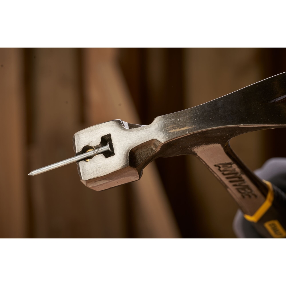 Marteau arrache-clous de charpentier Antivibe 600 g - Fatmax - 1-51-937 - STANLEY