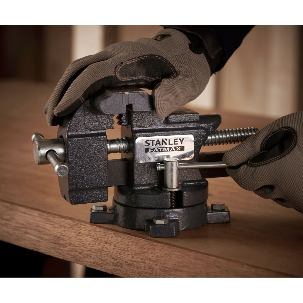 Étau d'établi standard 100 mm - 1-83-065 - STANLEY