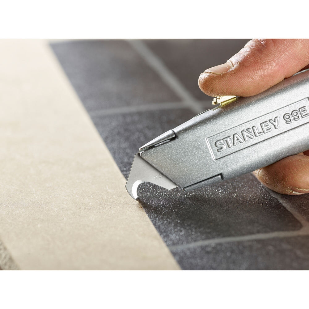 Lames de couteau 1996 sans trou - distributeur de 10 lames - 2-11-983 - STANLEY