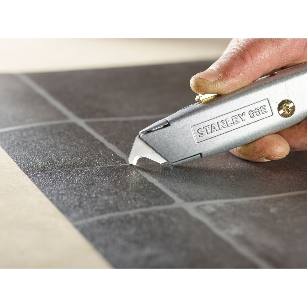 Lames de couteau 1996 sans trou - distributeur de 10 lames - 2-11-983 - STANLEY