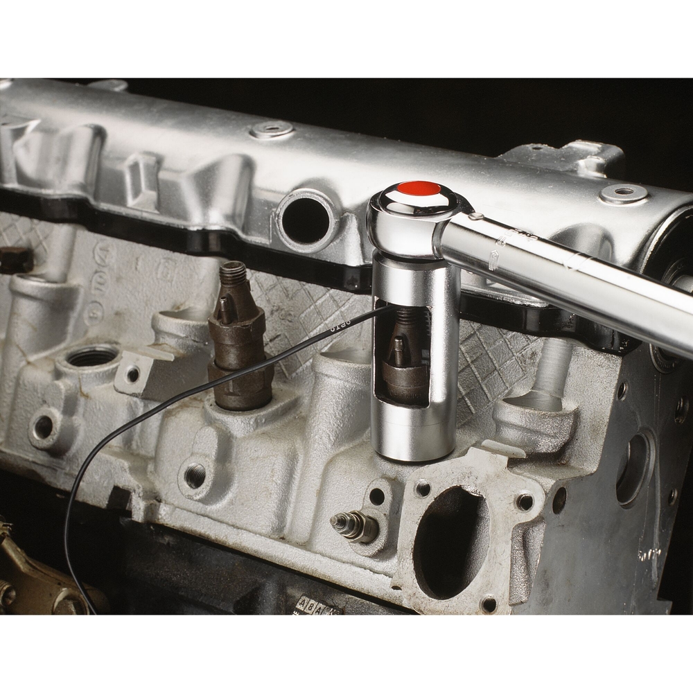 Douilles pour injecteurs diesel pilotés carré 1/2