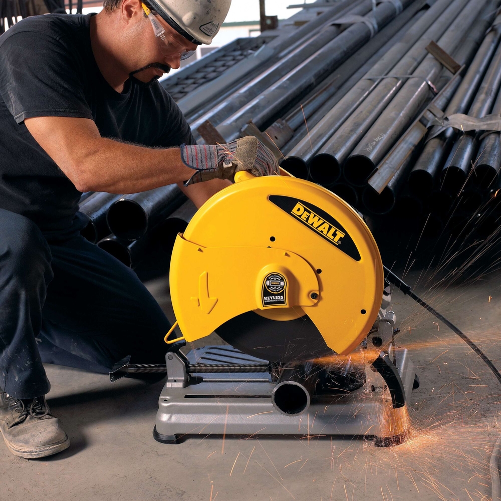 Tronçonneuse à disque 2200 W 355 mm - haute performance - D28715-QS - DEWALT