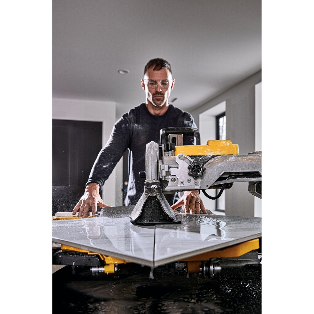 Scie à matériaux grande capacité 1600 W 250 mm - D36000-QS - DEWALT