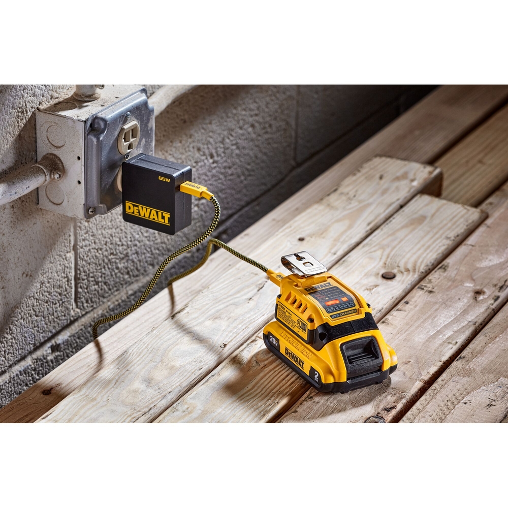 Chargeur portable 5A XR 18 V / 54 V - DCB094K-QW - DEWALT