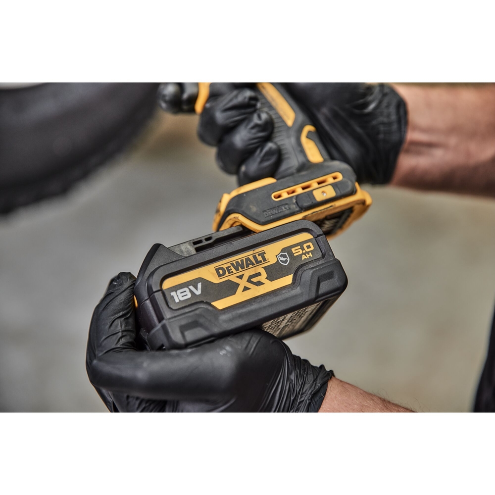 Batterie renforcée XR 18 V 5 Ah Li-Ion - DCB184G-XJ - DEWALT