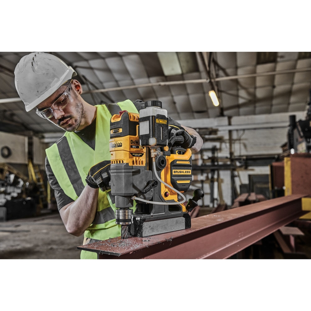 Perceuse magnétique XR 18 V ADVANTAGE 9 Ah Li-Ion Brushless - DCD1623X2G-QW - DEWALT
