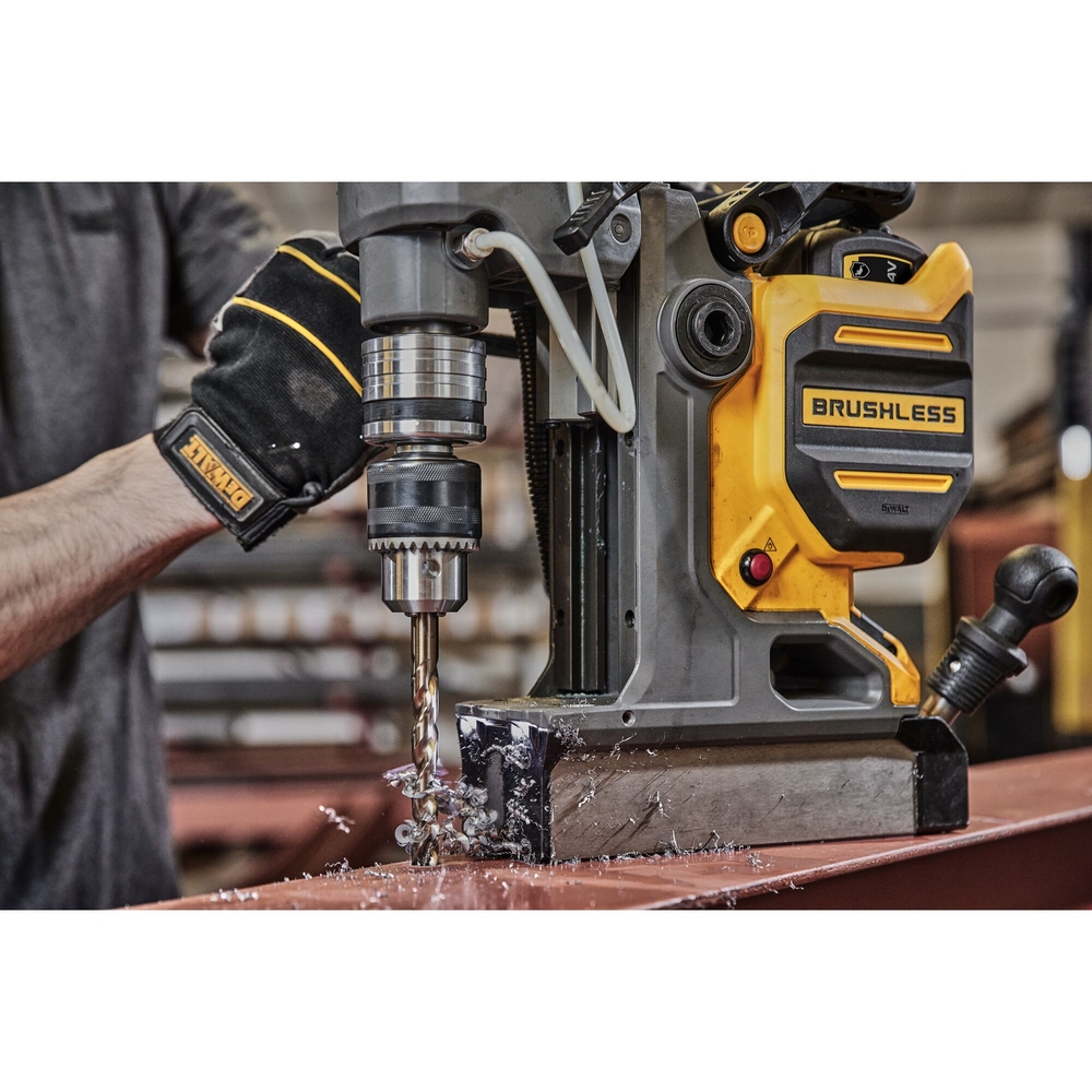 Perceuse magnétique XR 18 V ADVANTAGE 9 Ah Li-Ion Brushless - DCD1623X2G-QW - DEWALT