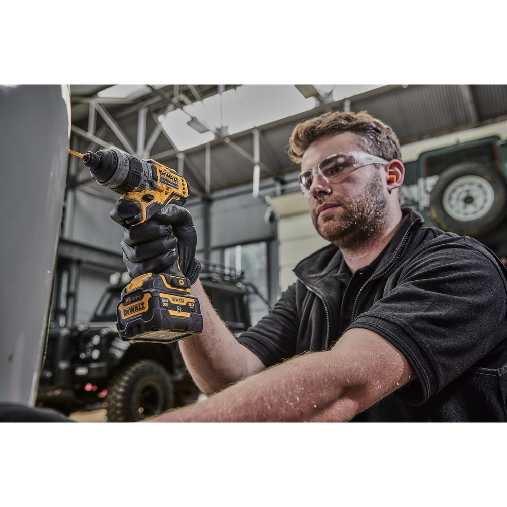 Perceuse-visseuse à têtes multiples XR 12 V Brushless - DCD703NT-XJ - DEWALT