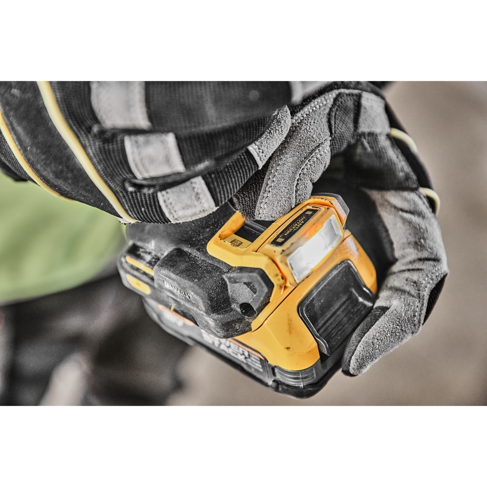 Perceuse-visseuse compacte XR 18 V Brushless - DCD800NT-XJ - DEWALT
