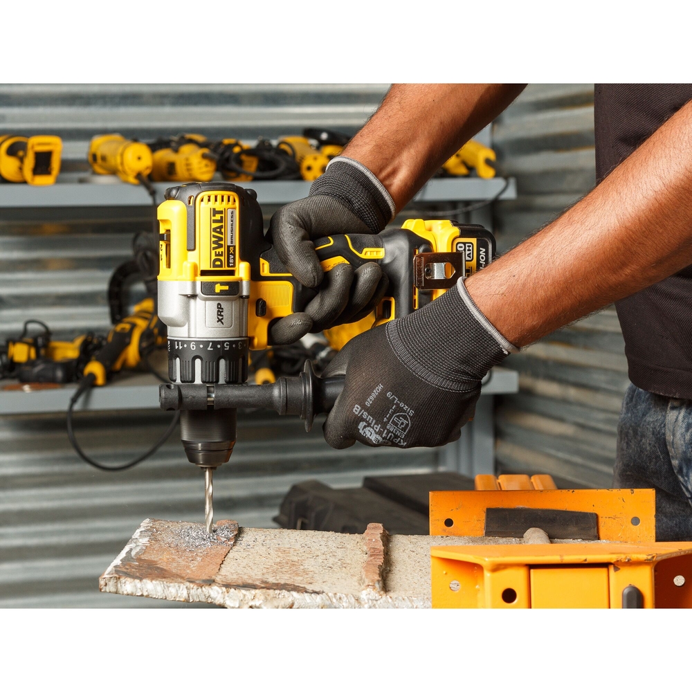 Perceuse-visseuse percussion premium XRP 18 V Brushless - DCD996NT-XJ - DEWALT