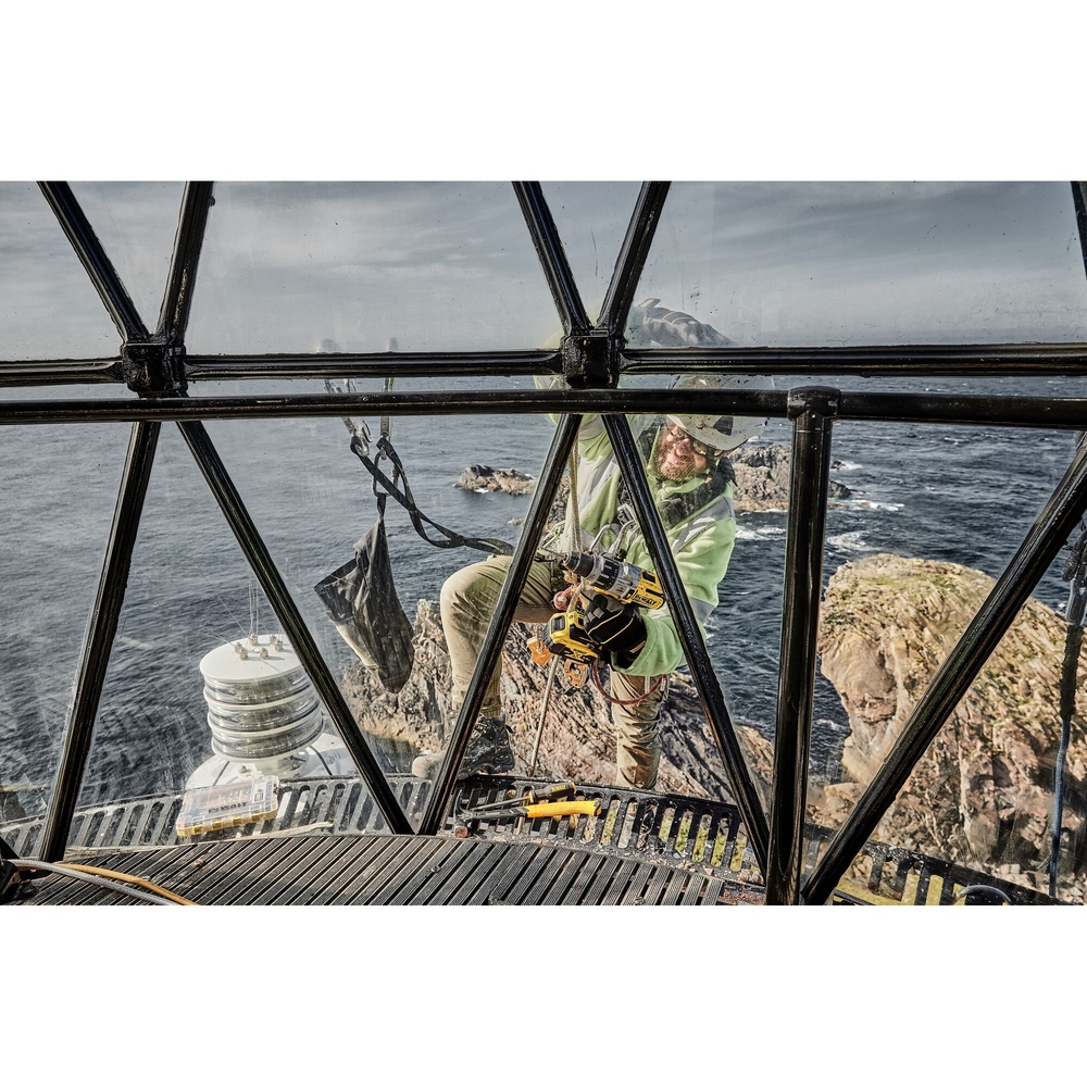 Perceuse-visseuse percussion premium XRP 18 V 5 Ah Li-Ion Brushless - DCD996P2-QW - DEWALT