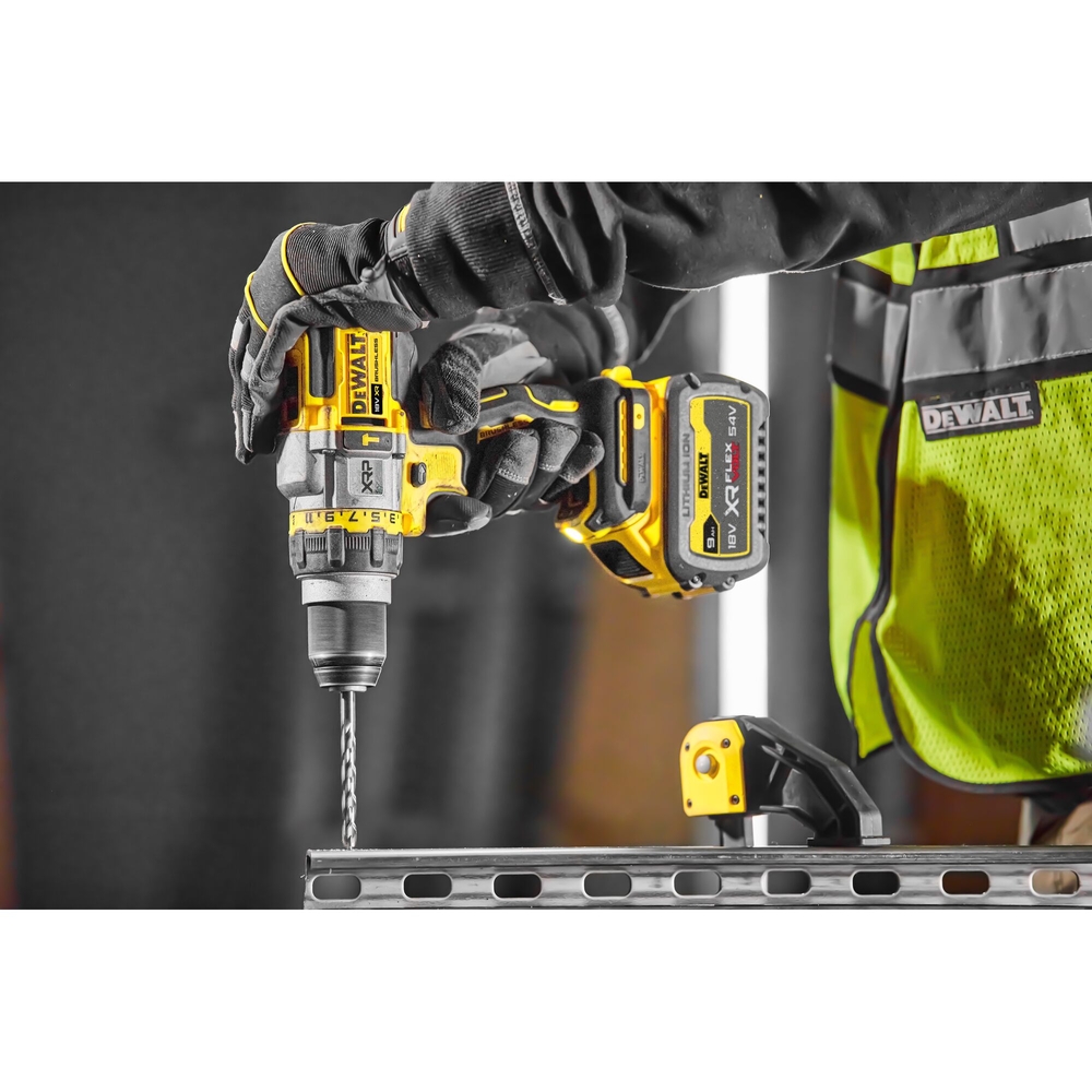 Perceuse-visseuse percussion premium XRP 18 V ADVANTAGE 9 Ah Li-Ion Brushless - DCD999X1-QW - DEWALT