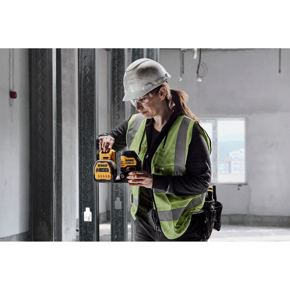Laser croix XR 12 V / 18 V 2 Ah Li-Ion - faisceau vert - DCE088D1G18-QW - DEWALT