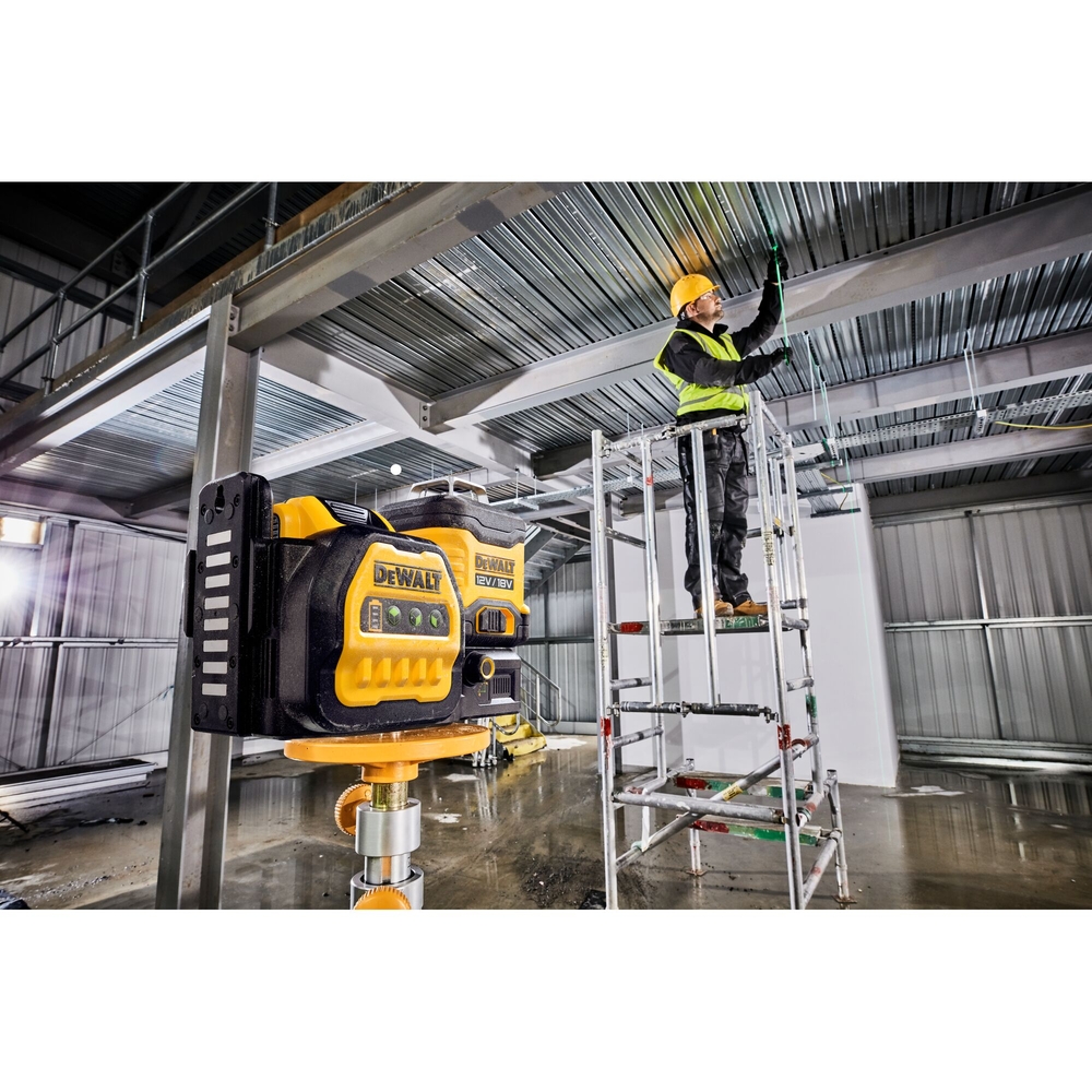 Niveau laser multilignes 3 x 360° XR 12 V / 18 V - faisceaux verts - DCE089NG18-XJ - DEWALT
