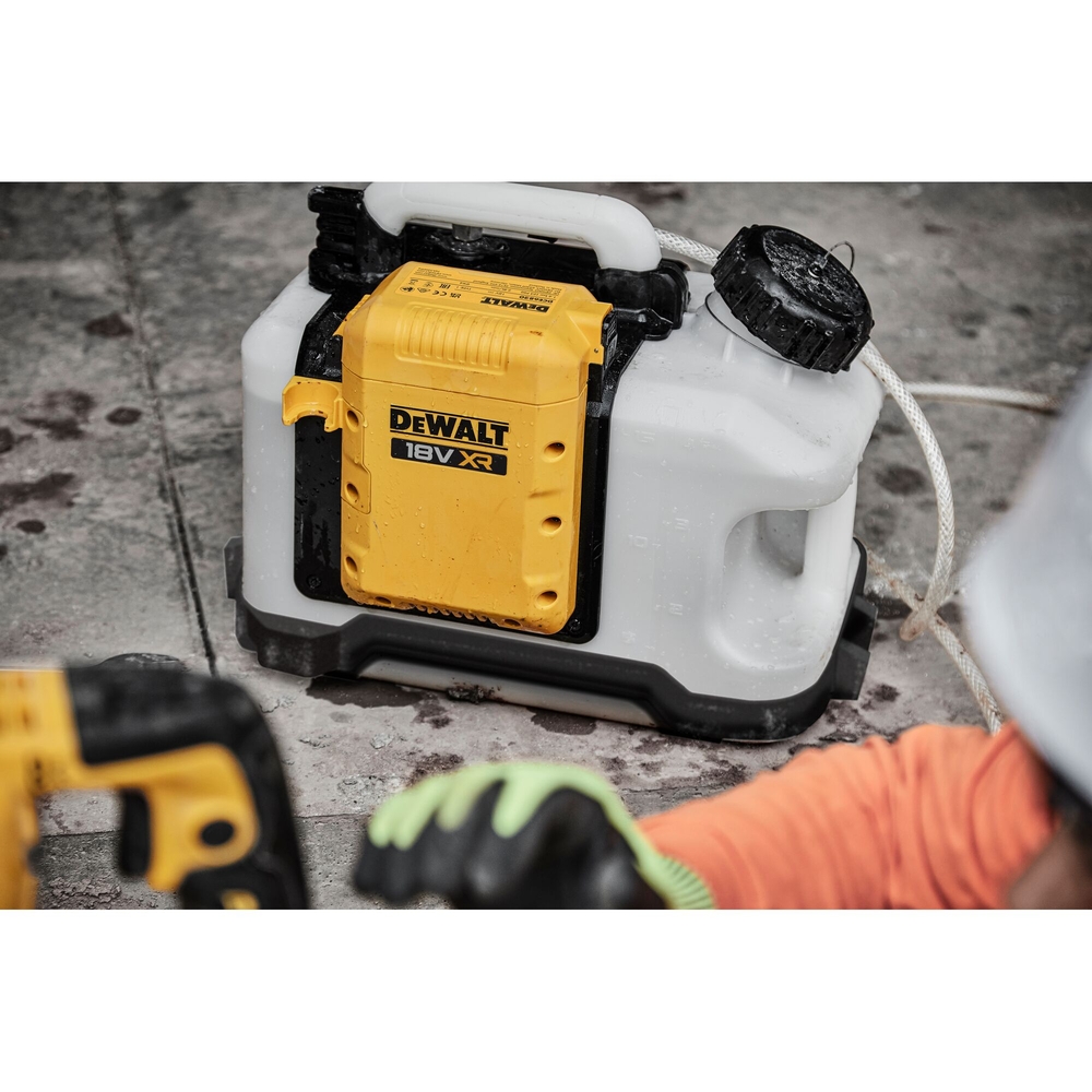 Réservoir à eau XR 18V - DCE6820N-XJ - DEWALT