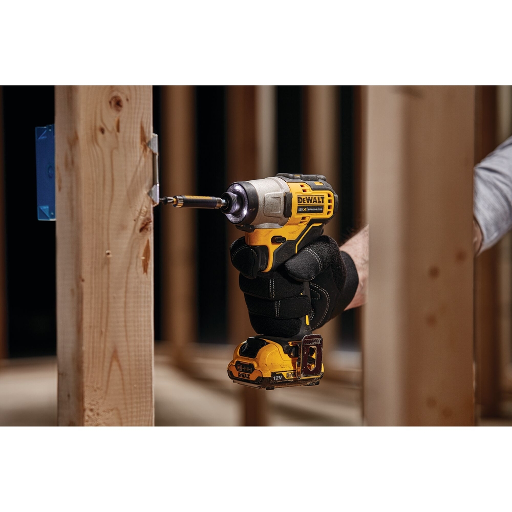 Visseuse à chocs XR 12 V 2 Ah Li-Ion Brushless - DCF801D2-QW - DEWALT