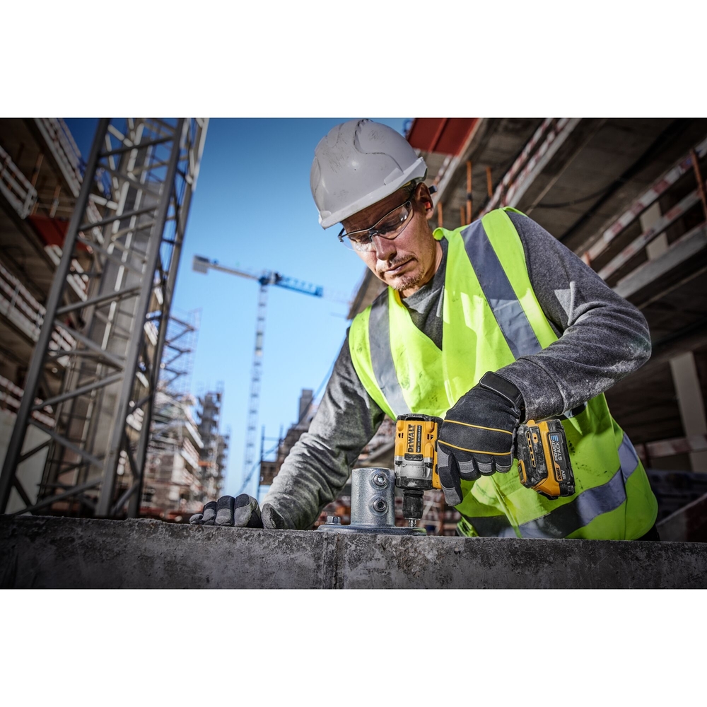 Boulonneuse 1/2'' XR 18V 1,7 Ah Brushless 406 Nm - jonc de sécurité - POWERSTACK - DCF921E2T-QW - DEWALT