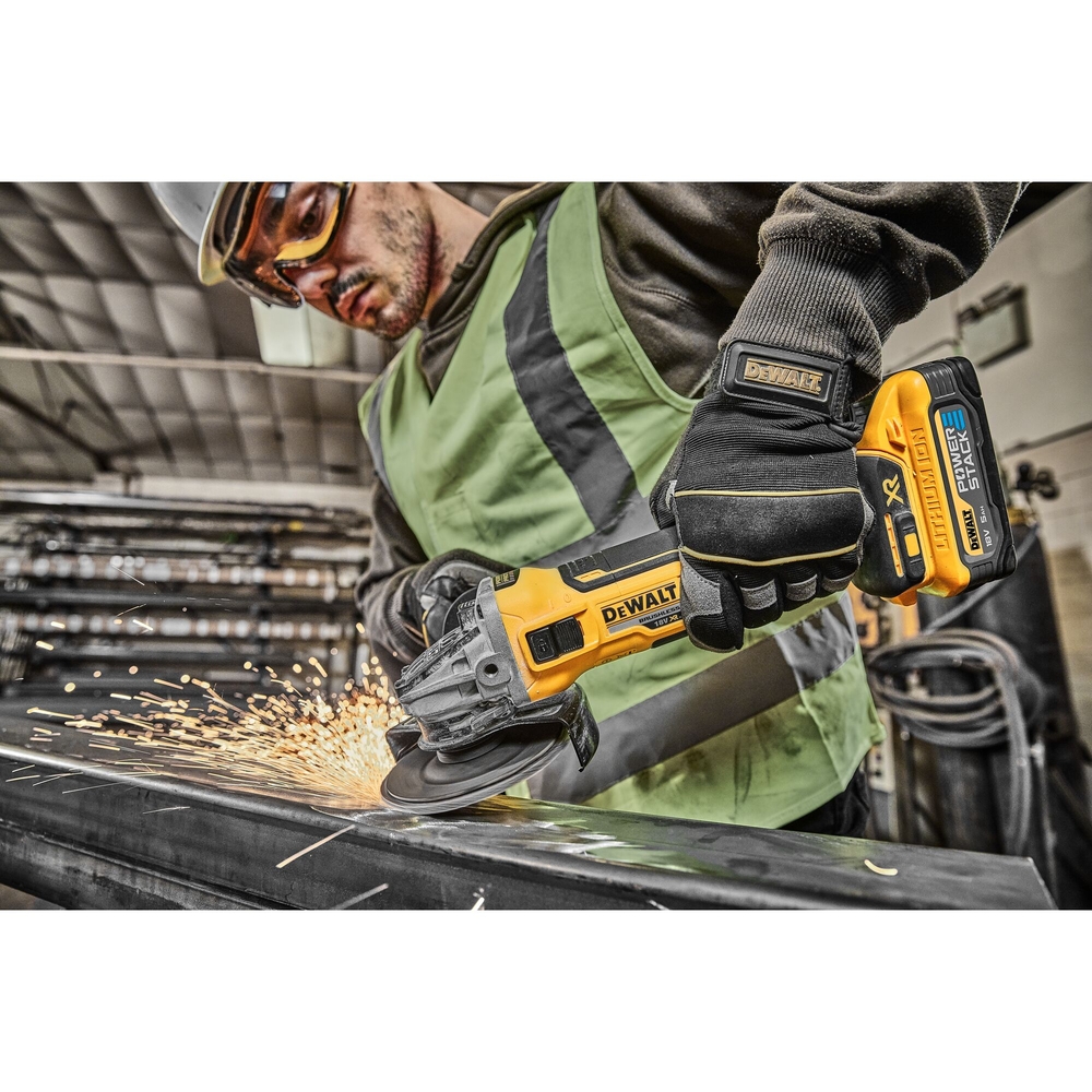 Meuleuse 125 mm XR 18 V 5 Ah Li-Ion Brushless POWERSTACK - DCG405H2T-QW - DEWALT