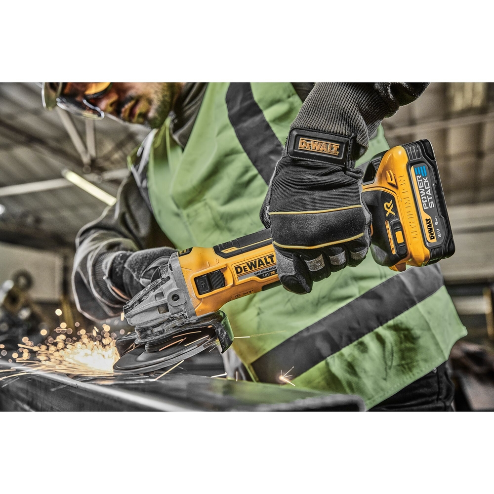 Meuleuse 125 mm XR 18 V 5 Ah Li-Ion Brushless POWERSTACK - DCG405H2T-QW - DEWALT