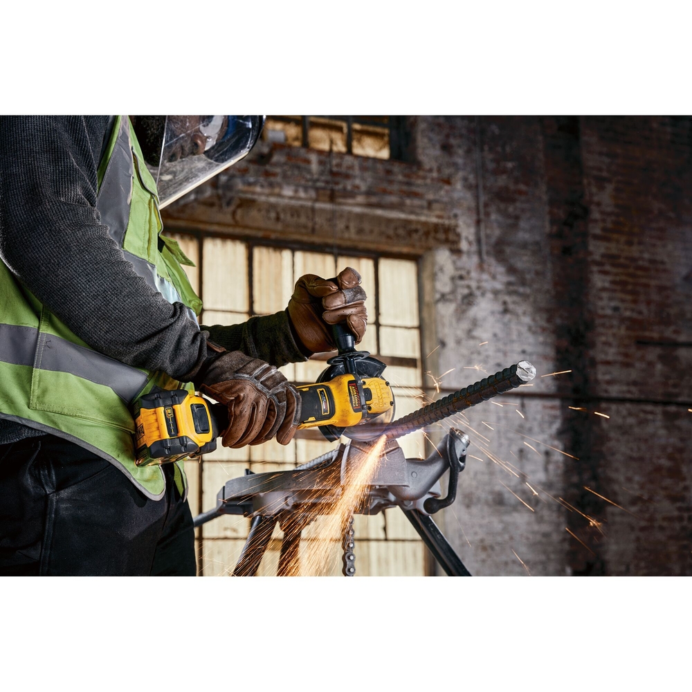 Meuleuse à vitesse variable 125mm XR 18V ADV Brushless - interrupteur à palettes - DCG416VSN-XJ - DEWALT
