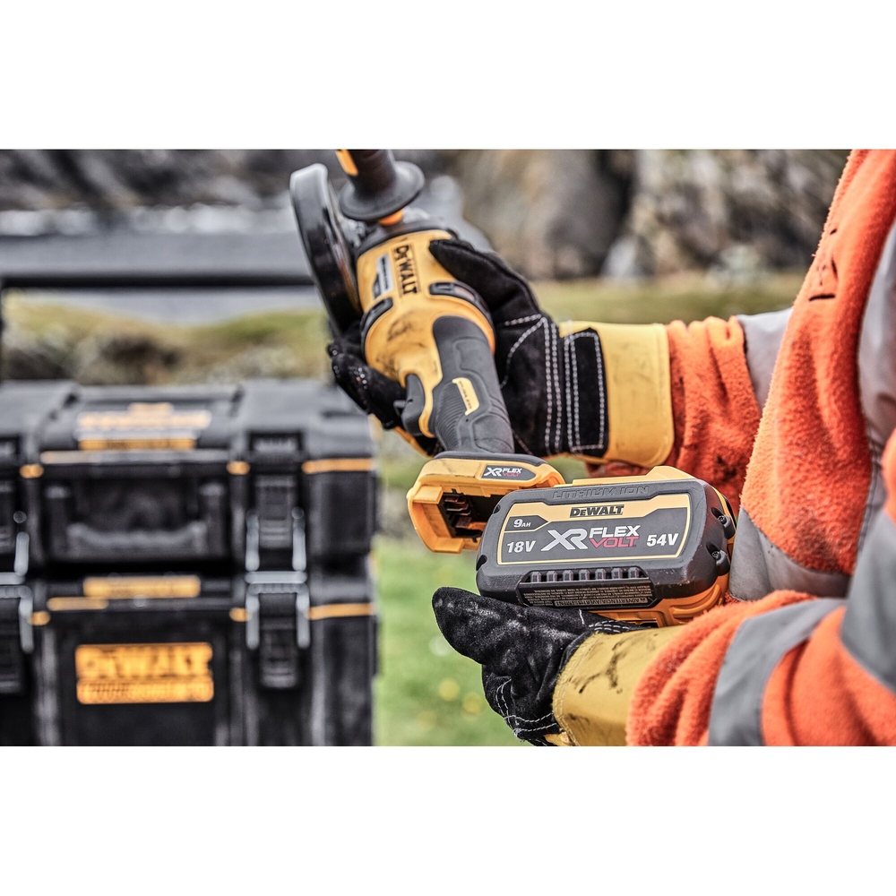 Meuleuse 125 mm XR FLEXVOLT 54 V 3 Ah Li-Ion Brushless - DCG418X2-QW - DEWALT