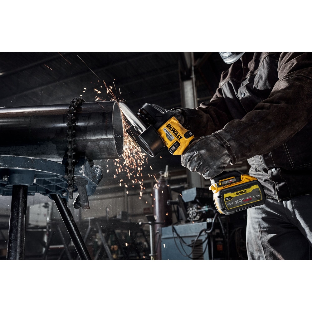 Meuleuse 180 mm XR FLEXVOLT 54 V Brushless - interrupteur à gâchette - DCG440N-XJ - DEWALT