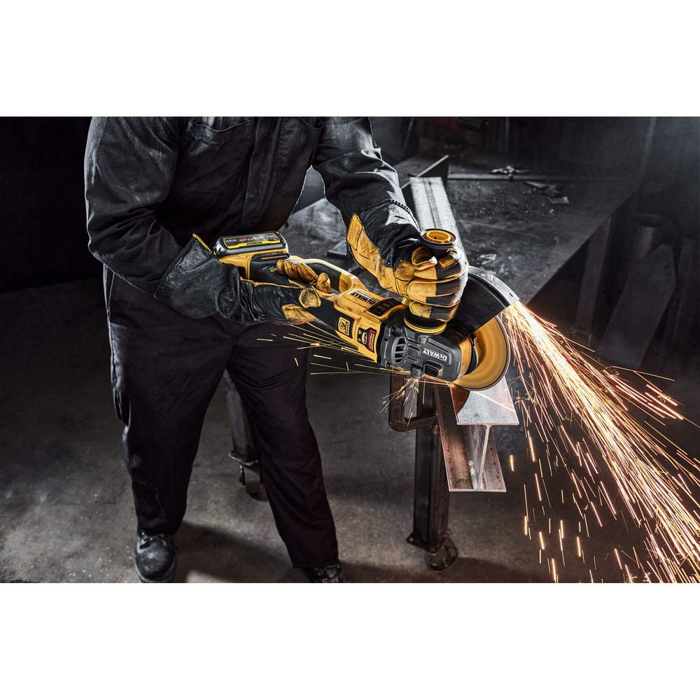 Meuleuse 230 mm XR FLEXVOLT 54V 3Ah Li-Ion Brushless - 2 batteries, coffret - DCG460X2-QW - DEWALT