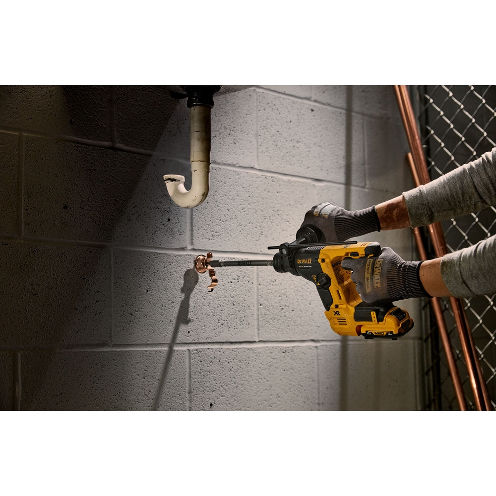 Perforateur SDS-plus XR 12 V 3 Ah Li-Ion Brushless 1,1 J - DCH072L2-QW - DEWALT