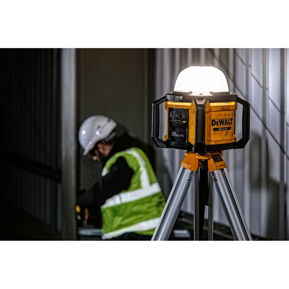 Éclairage de chantier XR 18 V TOOL CONNECT - sans batterie ni chargeur - DCL074-XJ - DEWALT