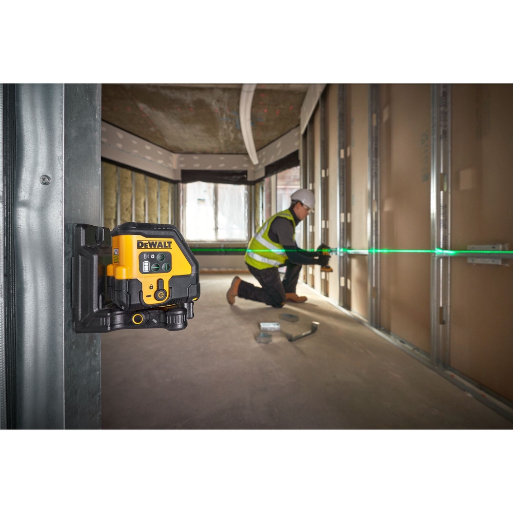 Niveau laser croix - faisceaux verts - USB-C - DCLE14201GB-XJ - DEWALT