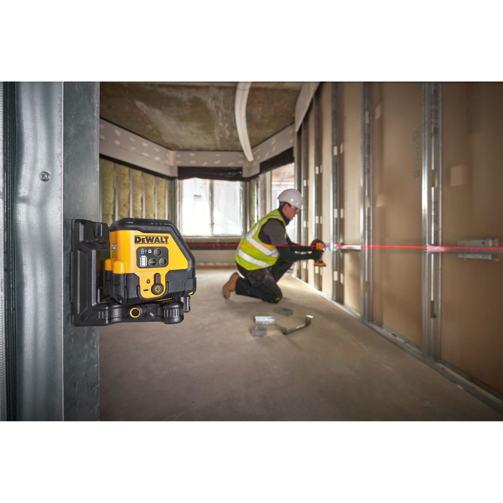 Niveau laser croix - faisceaux rouges - USB-C - DCLE14201RB-XJ - DEWALT