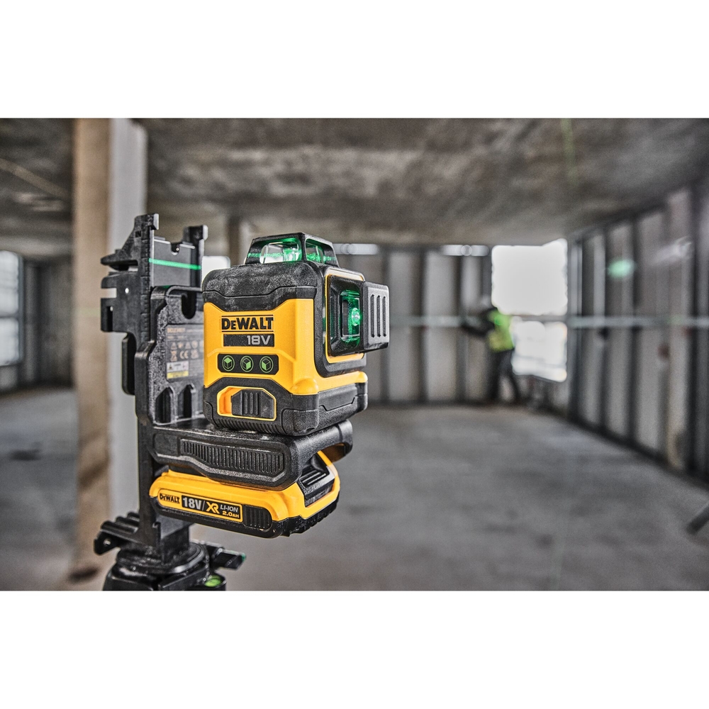 Niveau laser multilignes 3 x 360° compact XR 18 V - faisceaux verts - DCLE34031N-XJ - DEWALT