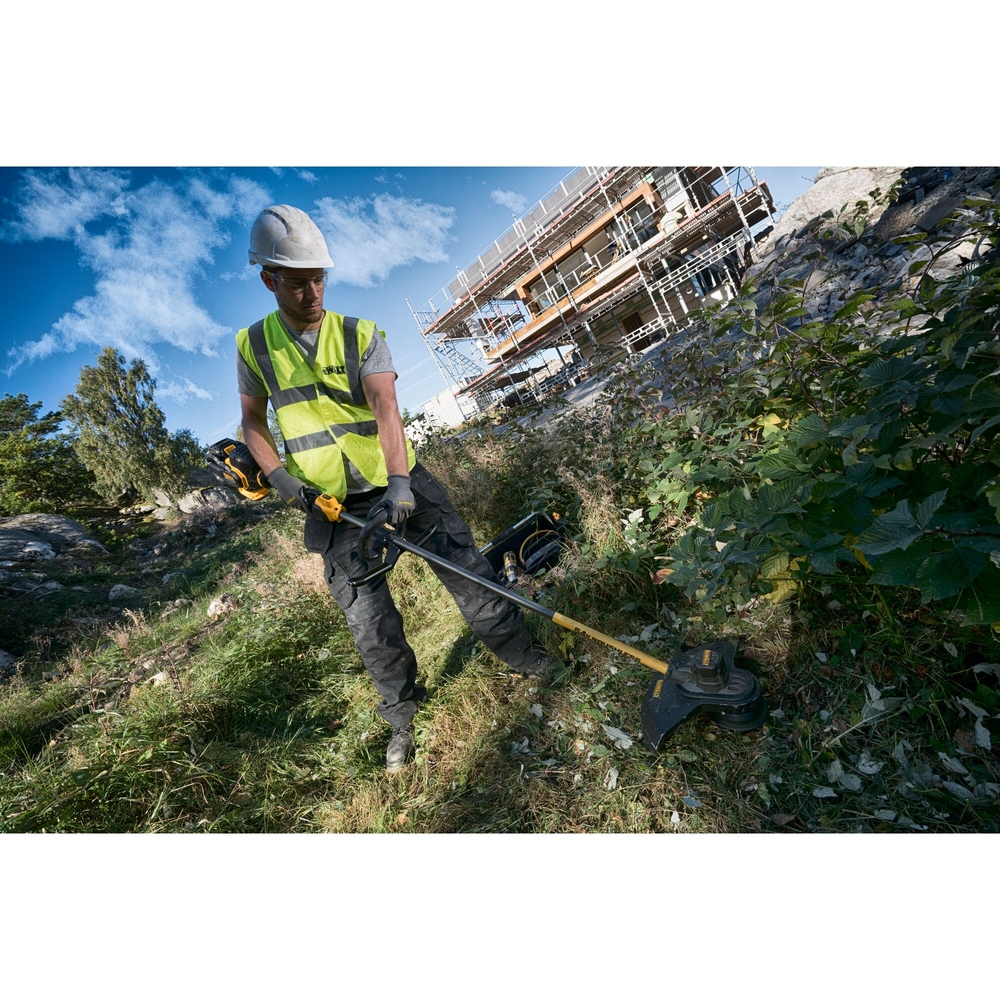 Coupe-bordure / Débrousailleuse XR FLEXVOLT 54 V 3 Ah Li-Ion Brushless - DCM571X1-QW - DEWALT
