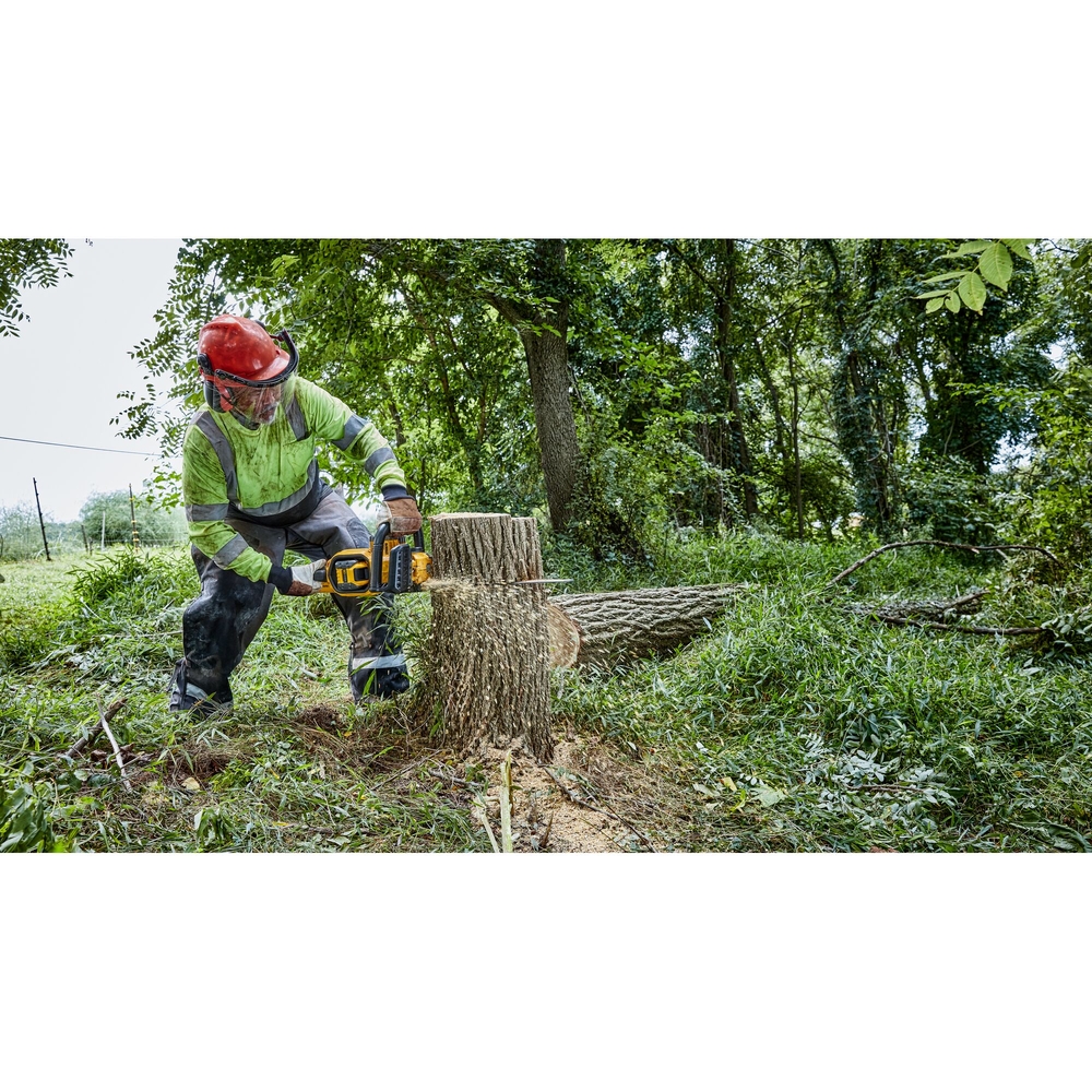 Tronçonneuse 45 cm FLEXVOLT XR 54V 3 Ah Li-Ion brushless - DCMCS574X1-QW - DEWALT