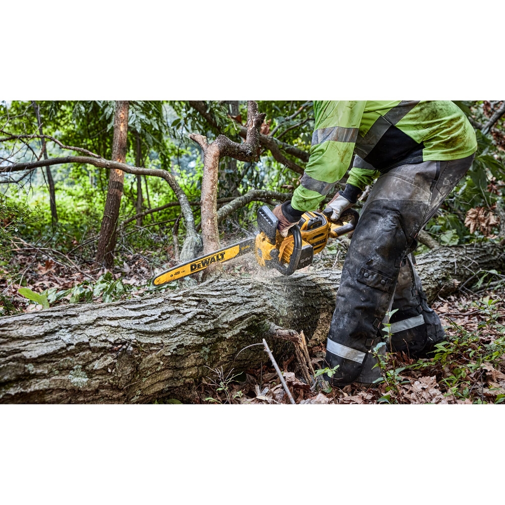 Tronçonneuse 45 cm FLEXVOLT XR 54V 3 Ah Li-Ion brushless - DCMCS574X1-QW - DEWALT