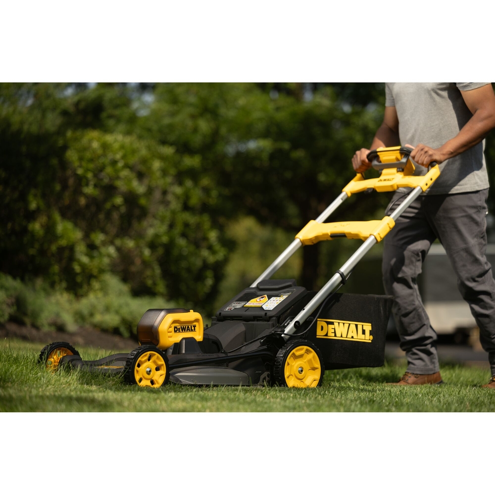 Tondeuse 53 cm XR FLEXVOLT 54V Brushless - autopropulsée - DCMWSP550N-XJ - DEWALT