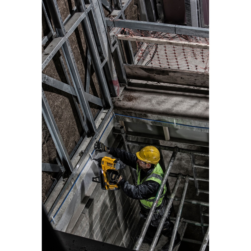 Cloueur béton et acier XR 18 V 5 Ah Li-Ion Brushless - DCN890P2-QW - DEWALT