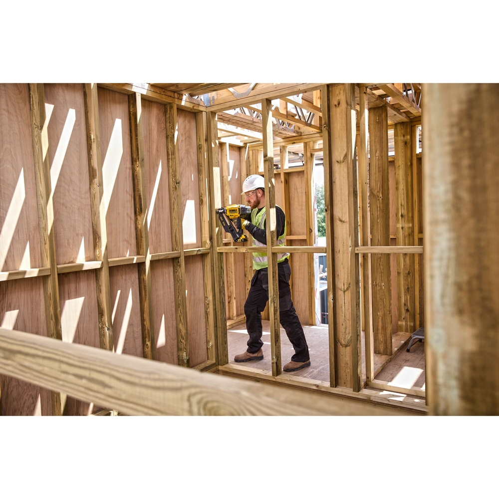 Cloueur de charpente XR 18V Brushless - DCN930N-XJ - DEWALT