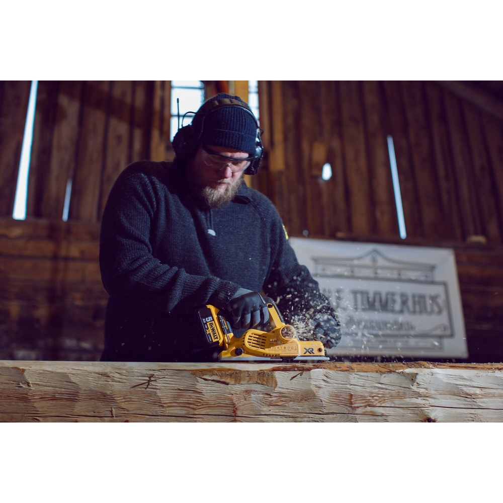 Rabot XR 18 V 5 Ah Li-Ion Brushless - DCP580P2-QW - DEWALT