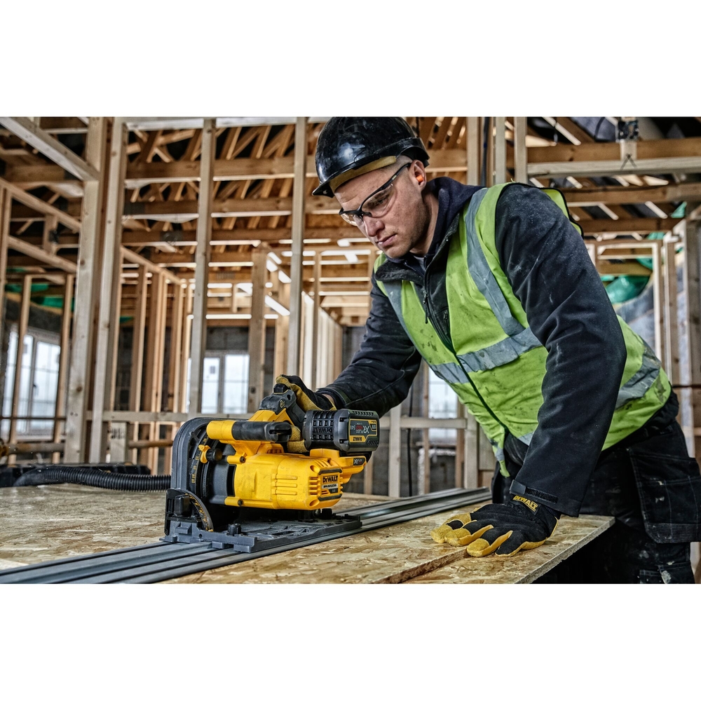 Scie plongeante XR FLEXVOLT 54 V 2 Ah Li-Ion Brushless DEWALT - DCS520T2-QW