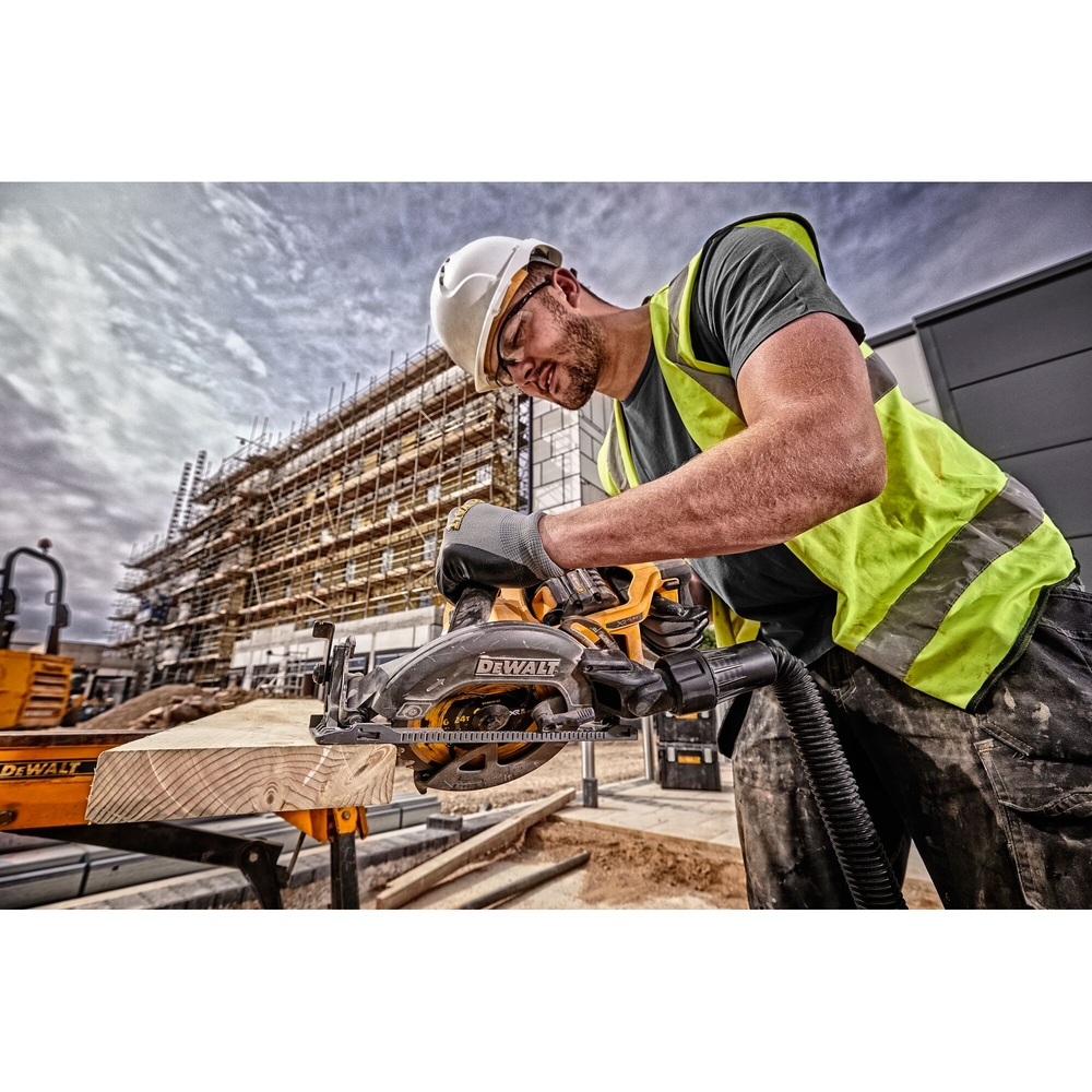 Scie circulaire construction XR FLEXVOLT 54 V Brushless 190 mm - DCS577N-XJ - DEWALT