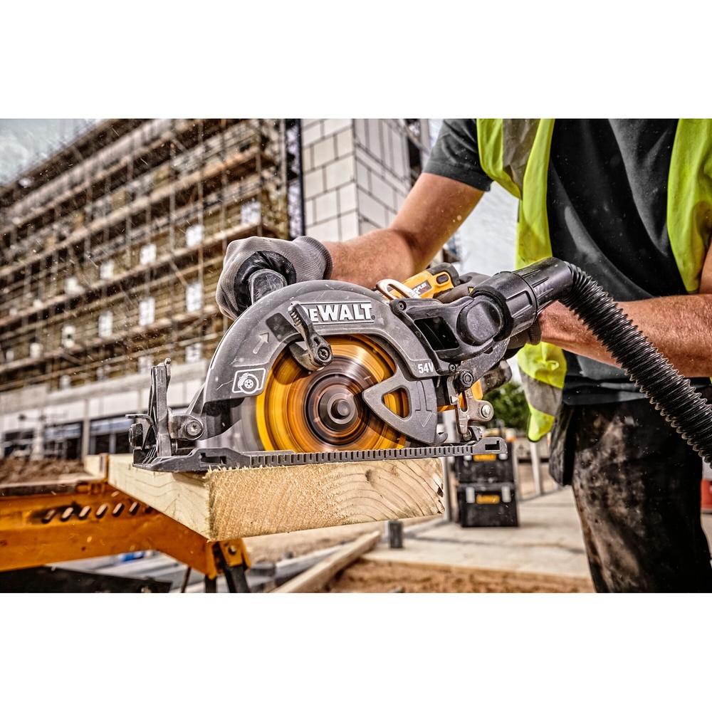 Scie circulaire construction XR FLEXVOLT 54 V Brushless 190 mm - DCS577N-XJ - DEWALT